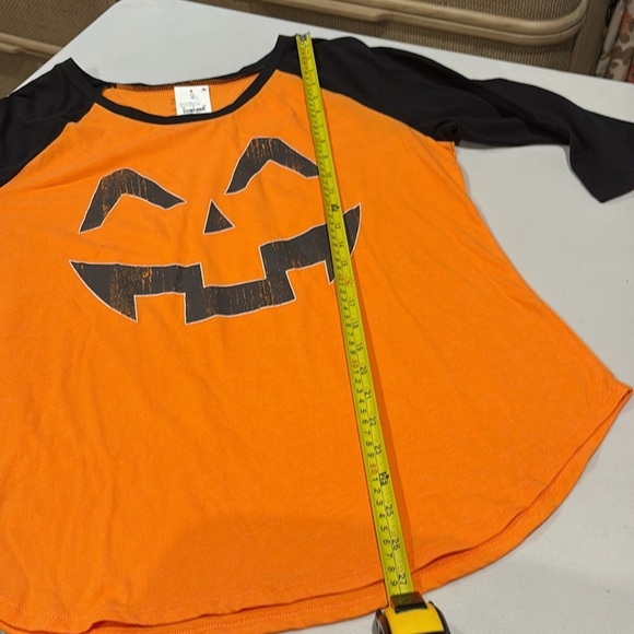 Zoe + Liv - Halloween, Jack O Lantern shirt. Size XL. NWT. Orange and black - Picture 8 of 8